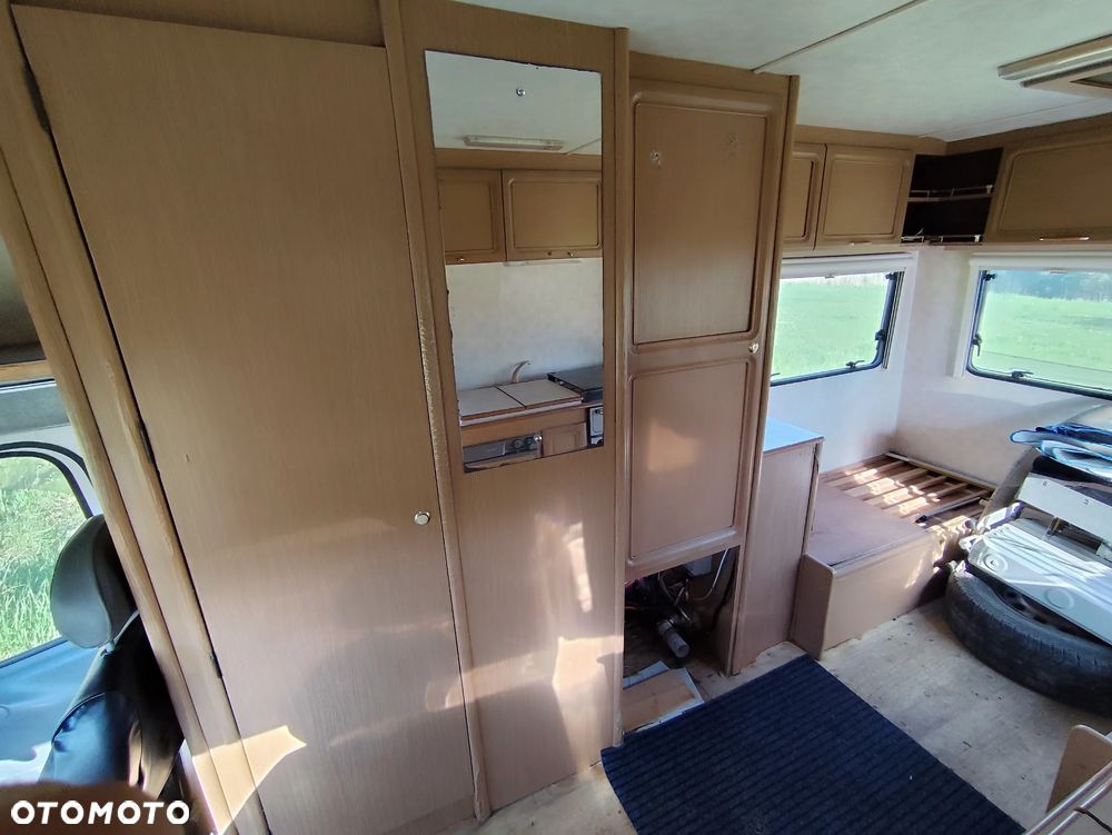 Ford Transit - 14