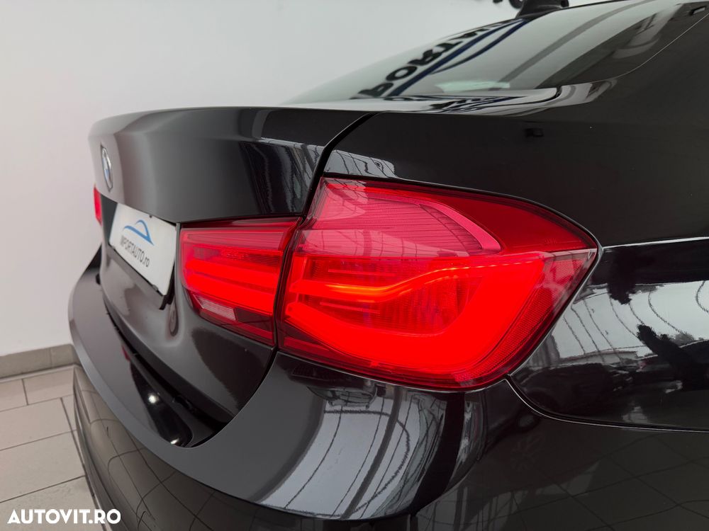 BMW Seria 3 - 36