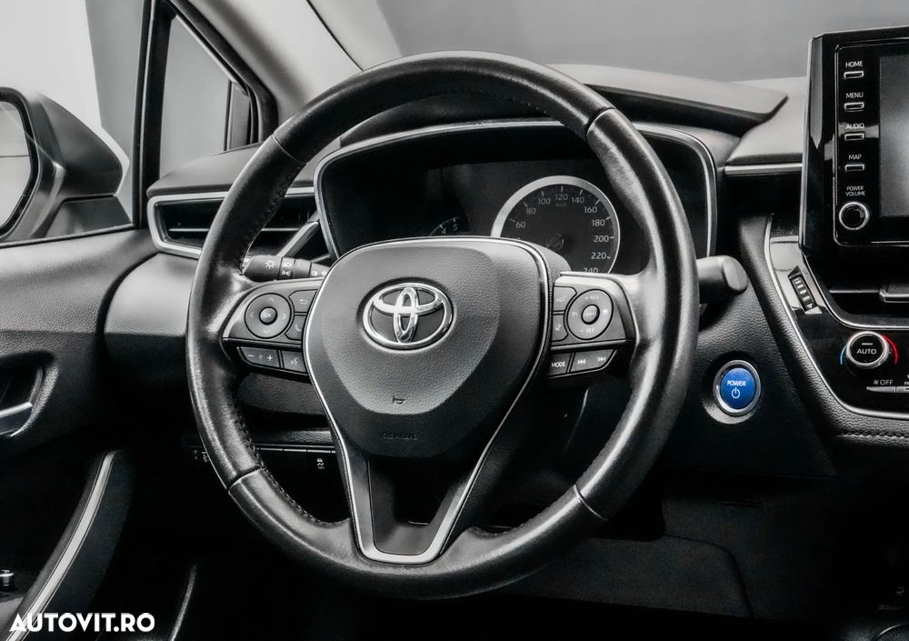 Toyota Corolla 1.8 HSD Dynamic - 18