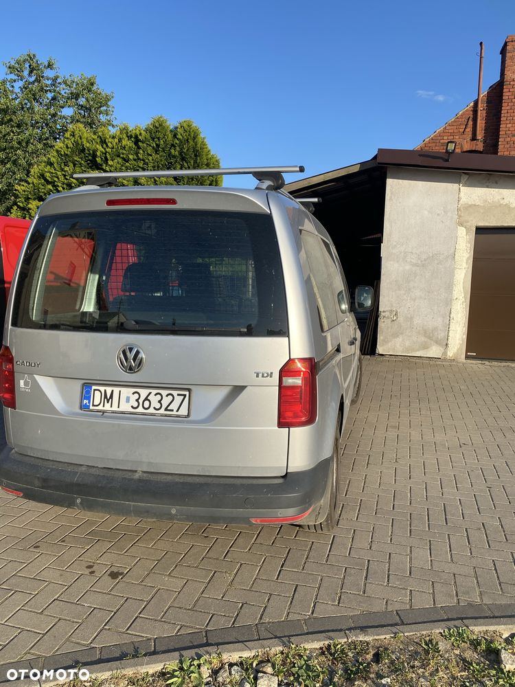 Volkswagen Caddy - 2