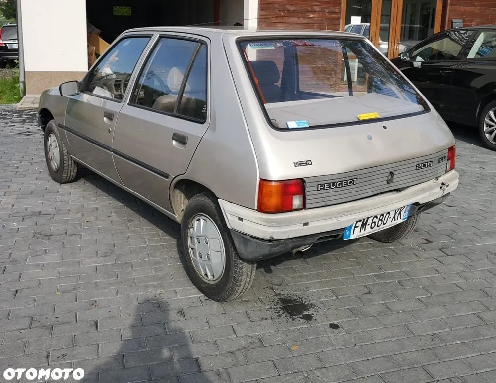 Peugeot 205 1.1 GL - 5