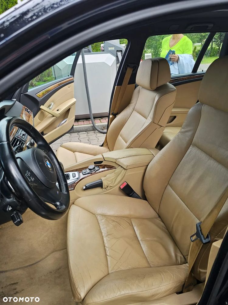 BMW Seria 5 530d Touring - 7