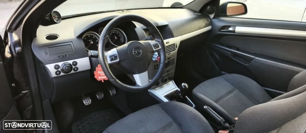 Opel Astra GTC 1.3 CDTi - 7