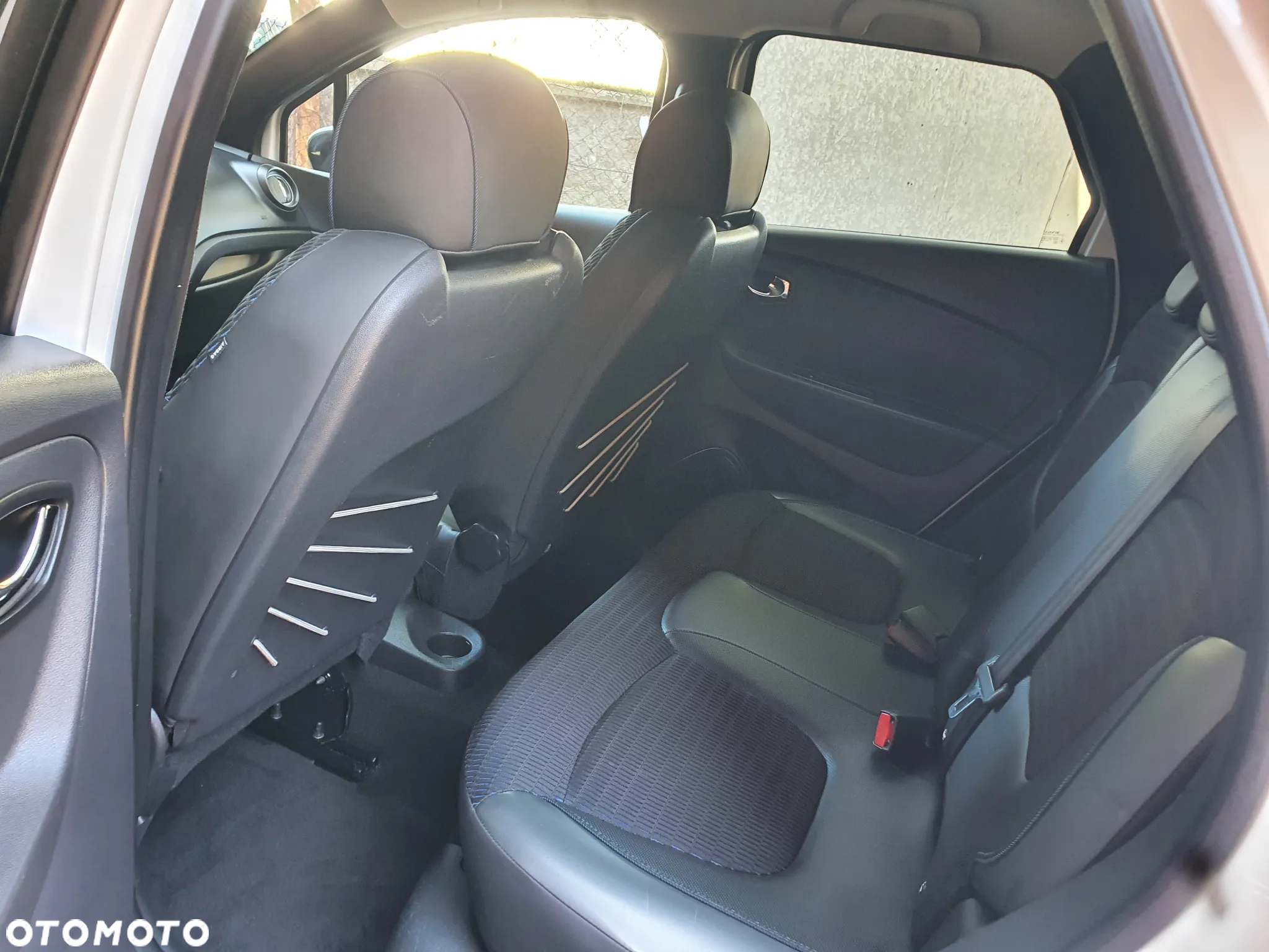 Renault Captur ENERGY TCe 120 Elysee - 13