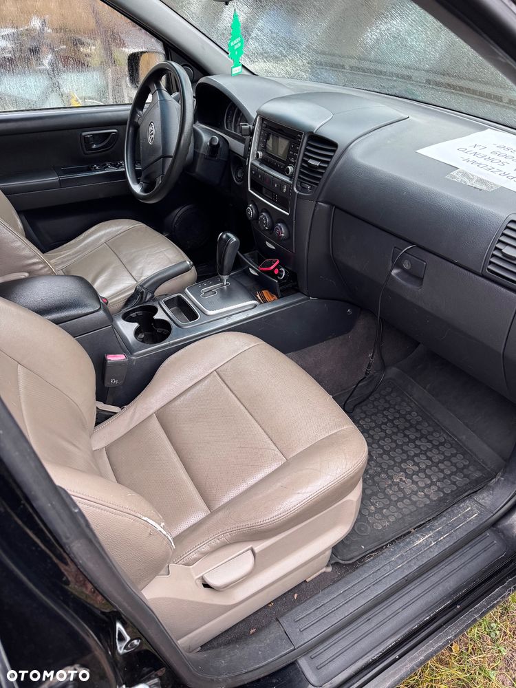 Kia Sorento - 6