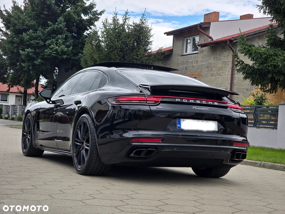 Porsche Panamera - 29