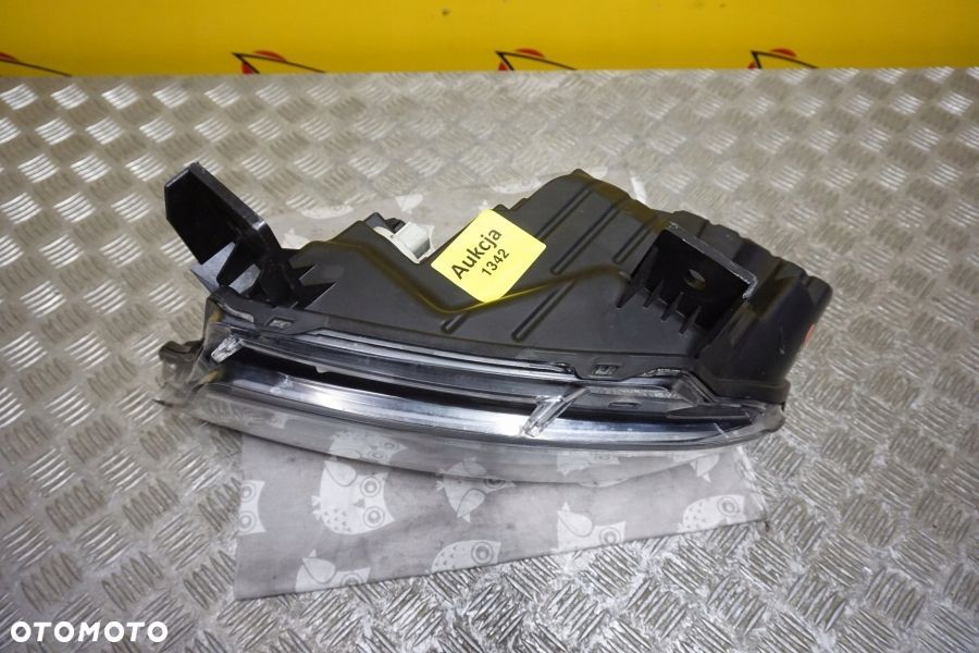 DODGE DURANGO LIFT 2021- REFLEKTOR LAMPA PRAWA CZARNA LED USA - 14
