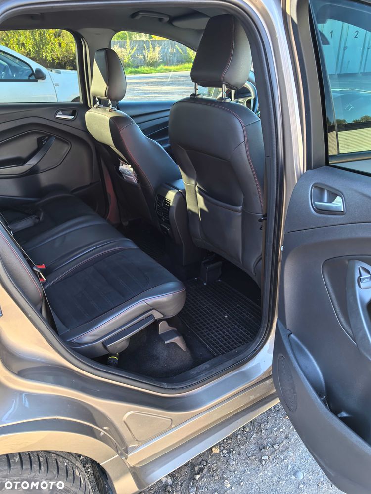 Ford Kuga - 8