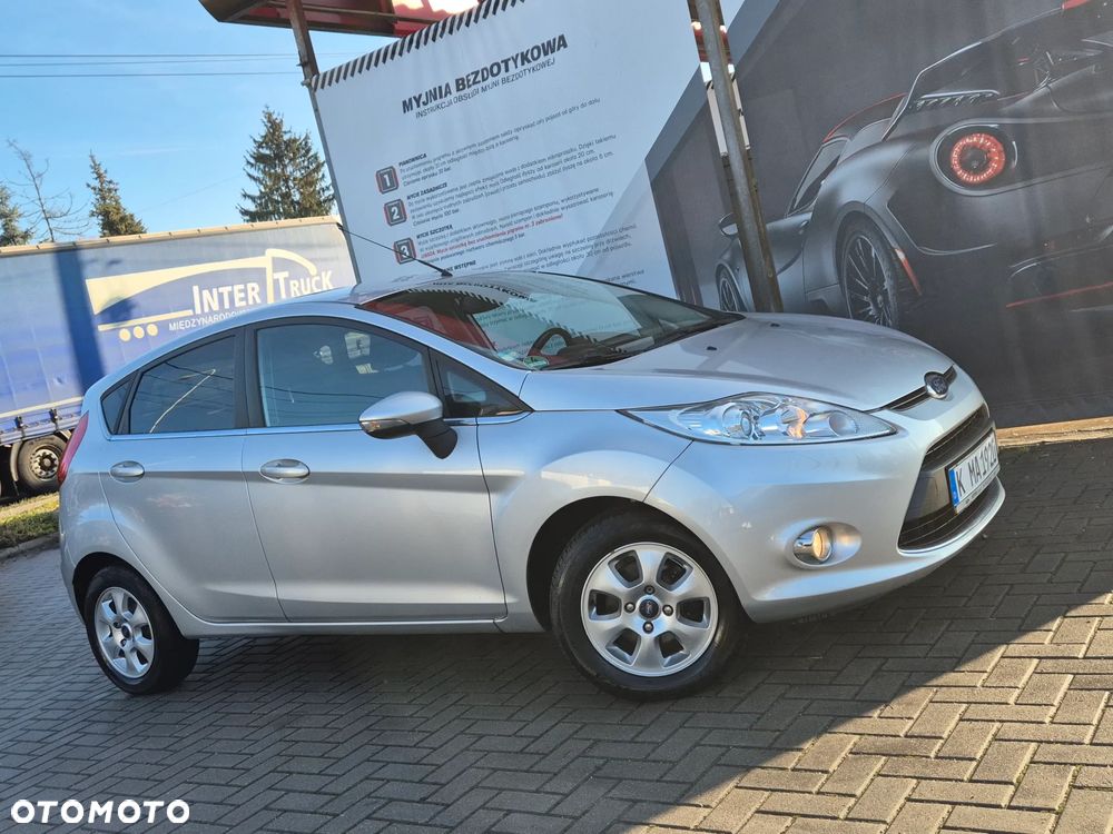 Ford Fiesta 1.4 Titanium - 17