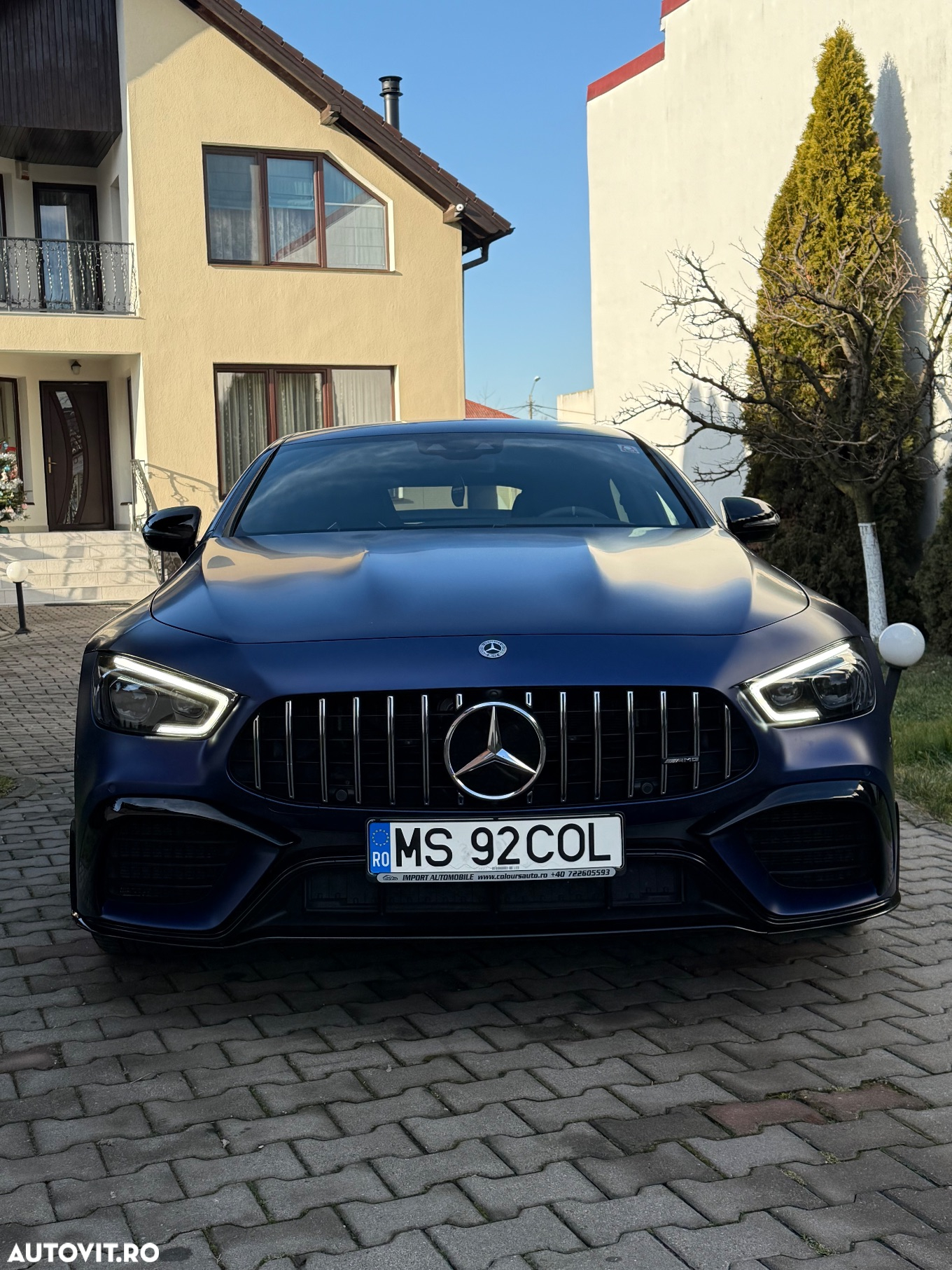 Mercedes-Benz AMG GT-S 63 4MATIC+ - 9