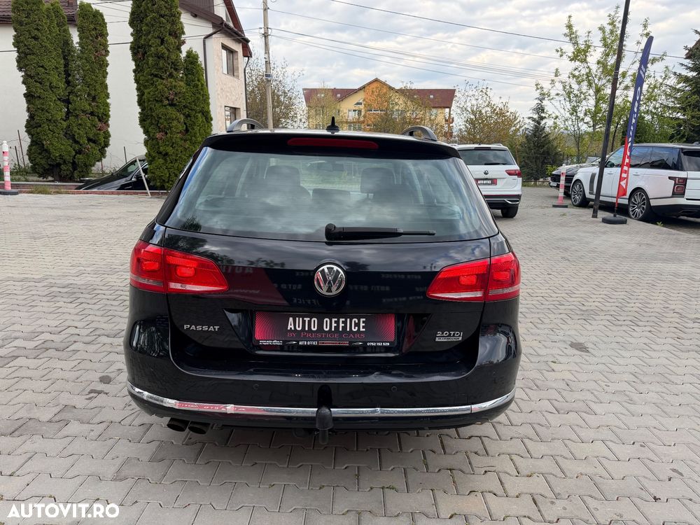 Volkswagen Passat 2.0 TDI BlueMotion Technology DPF Comfortline - 16