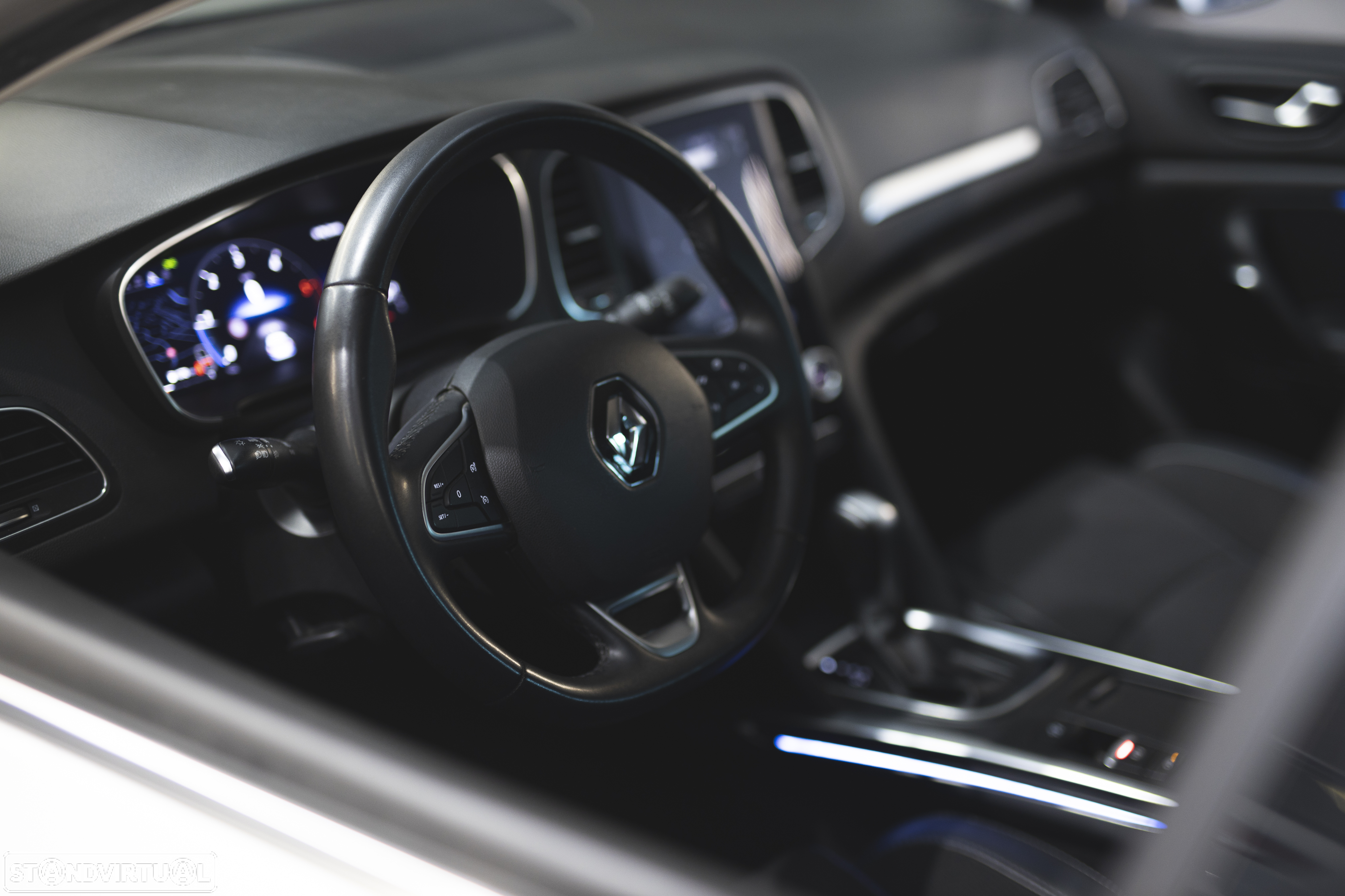 Renault Mégane Sport Tourer 1.5 Blue dCi Intens EDC - 12