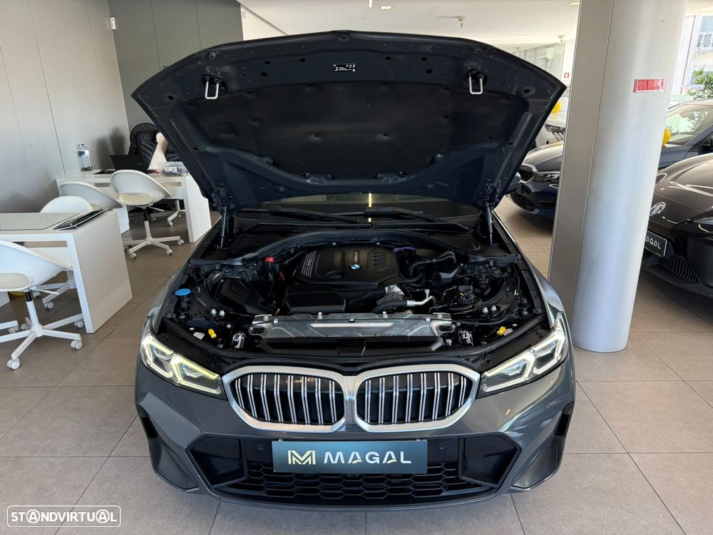 BMW 320 d Pack Desportivo M Auto - 49