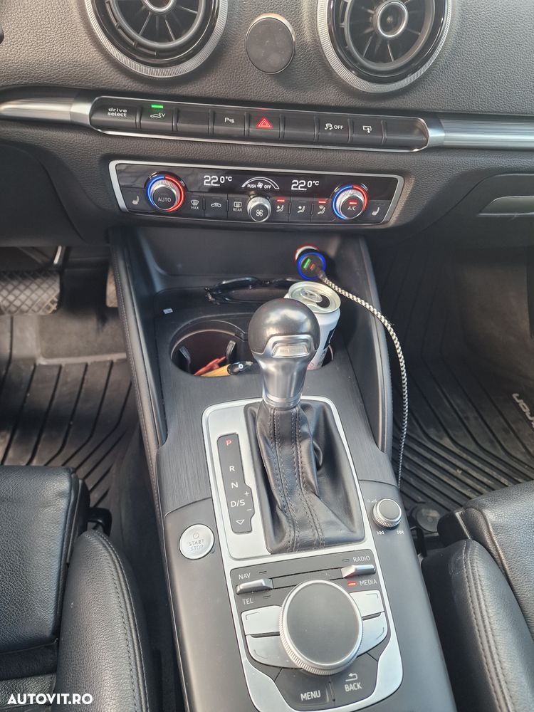 Audi e-tron - 8