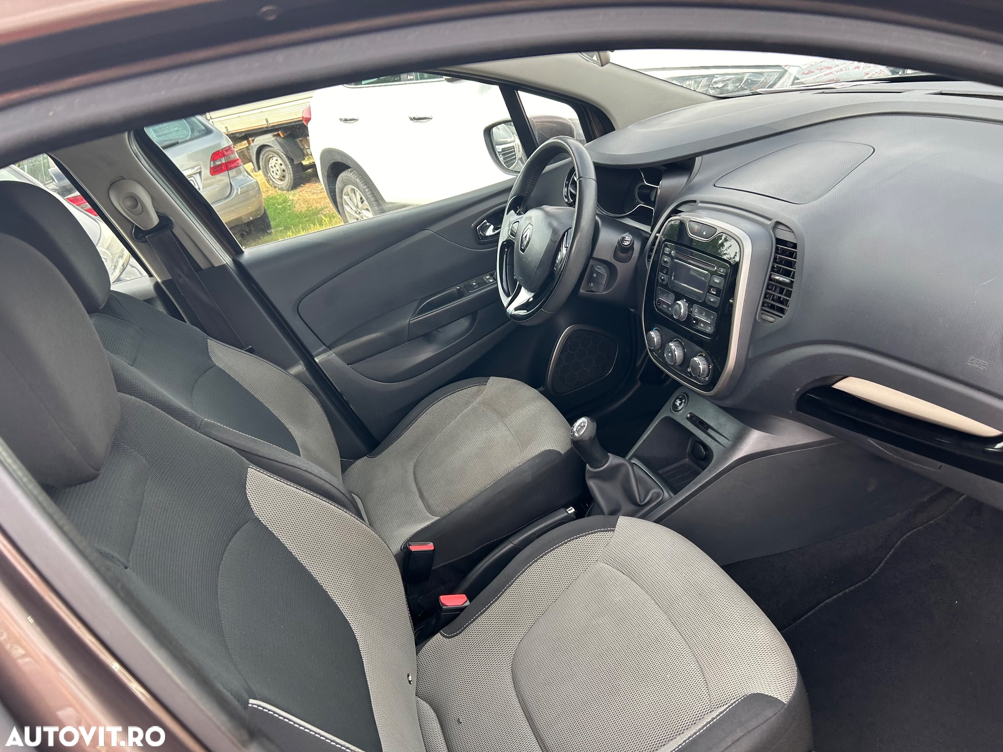 Renault Captur (ENERGY) dCi 90 INTENS - 12
