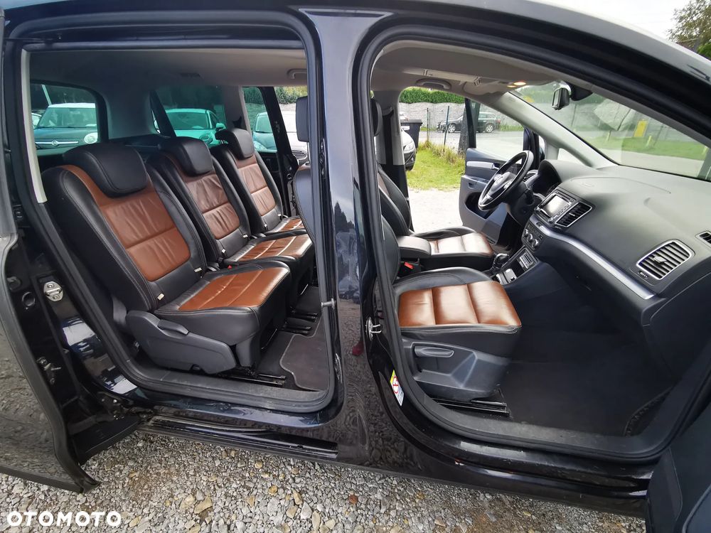 Volkswagen Sharan 2.0 TSI DSG Highline - 17