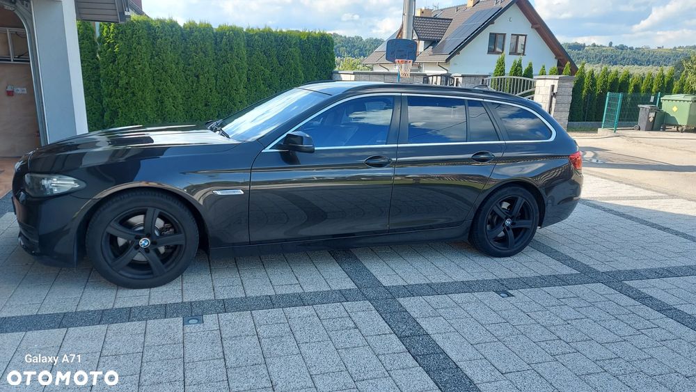 BMW Seria 5 520d Luxury Line - 12