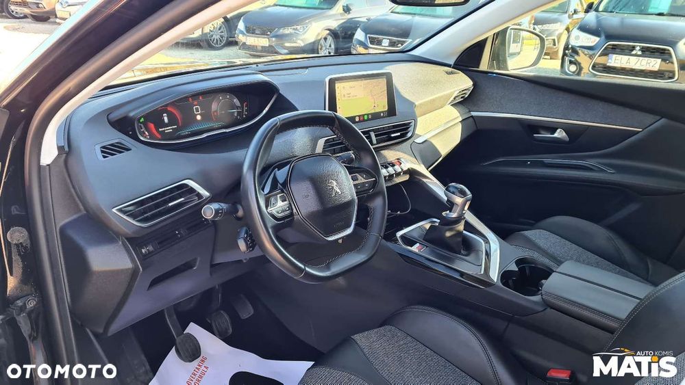 Peugeot 3008 - 16