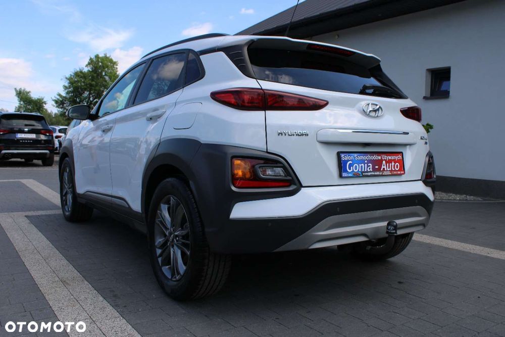 Hyundai Kona - 11