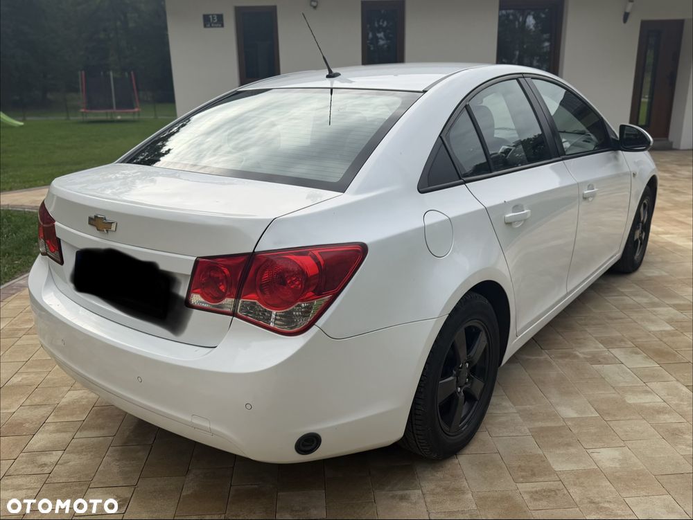 Chevrolet Cruze - 6
