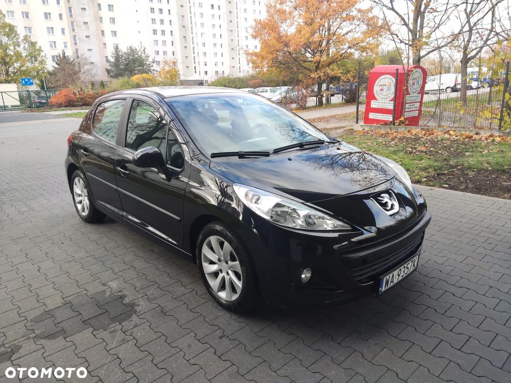 Peugeot 207 1.4 HDi Trendy - 6