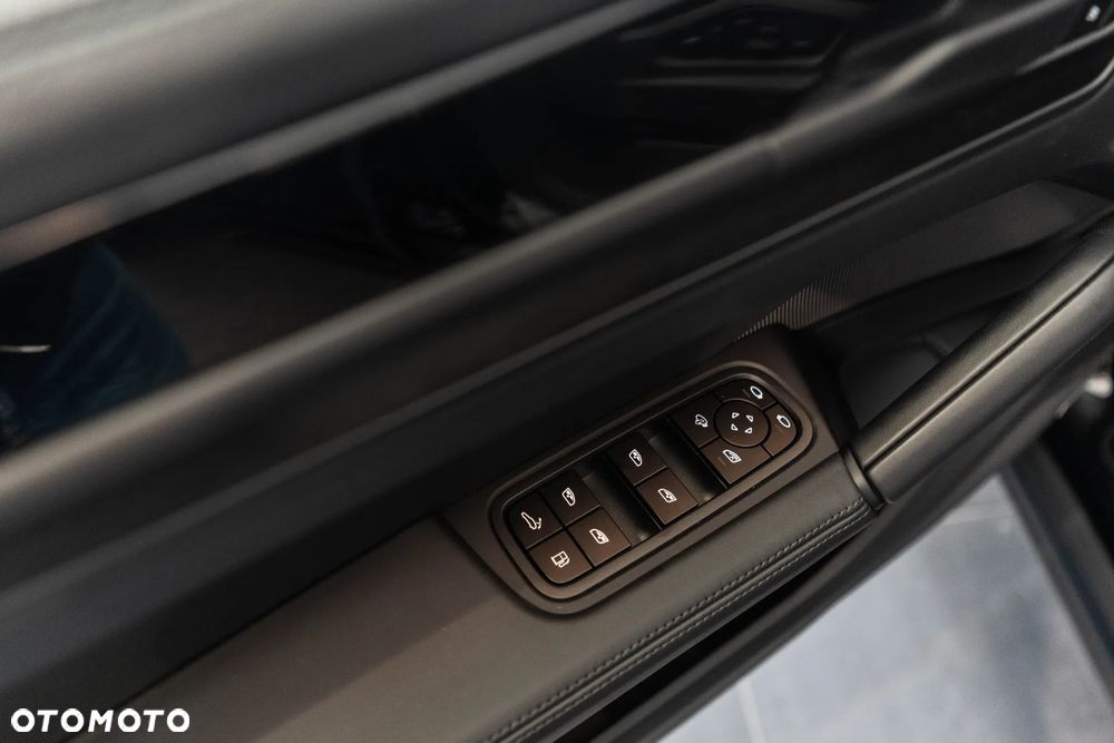 Porsche Cayenne E-Hybrid PHEV - 25