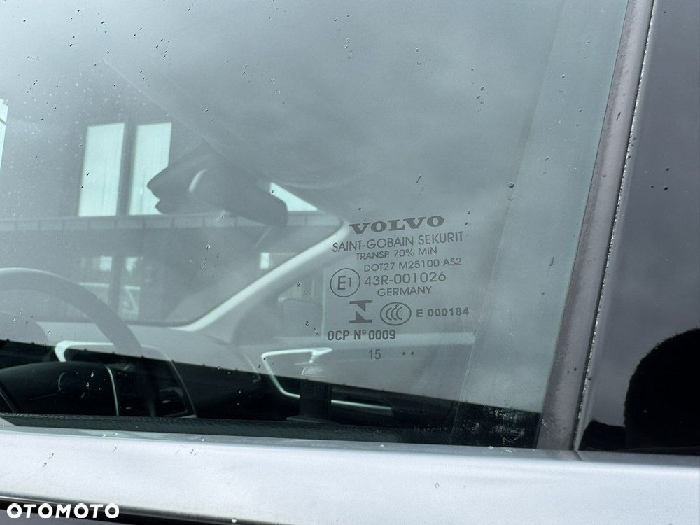 Volvo XC 60 D3 Drive-E Ocean Race - 15