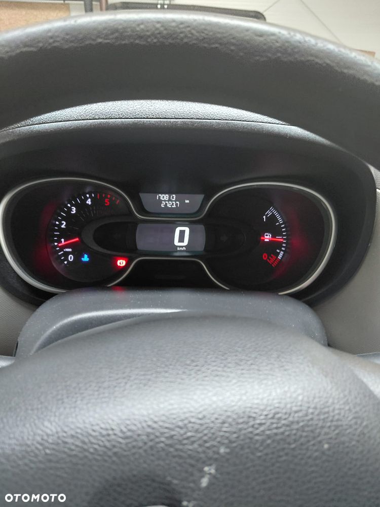 Renault TRAFIC - 11