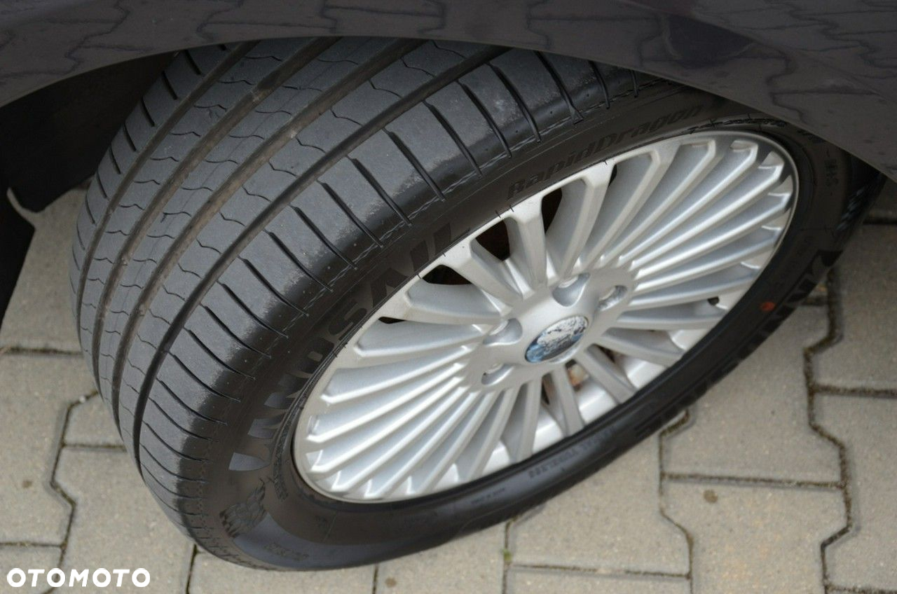 Ford Mondeo - 9
