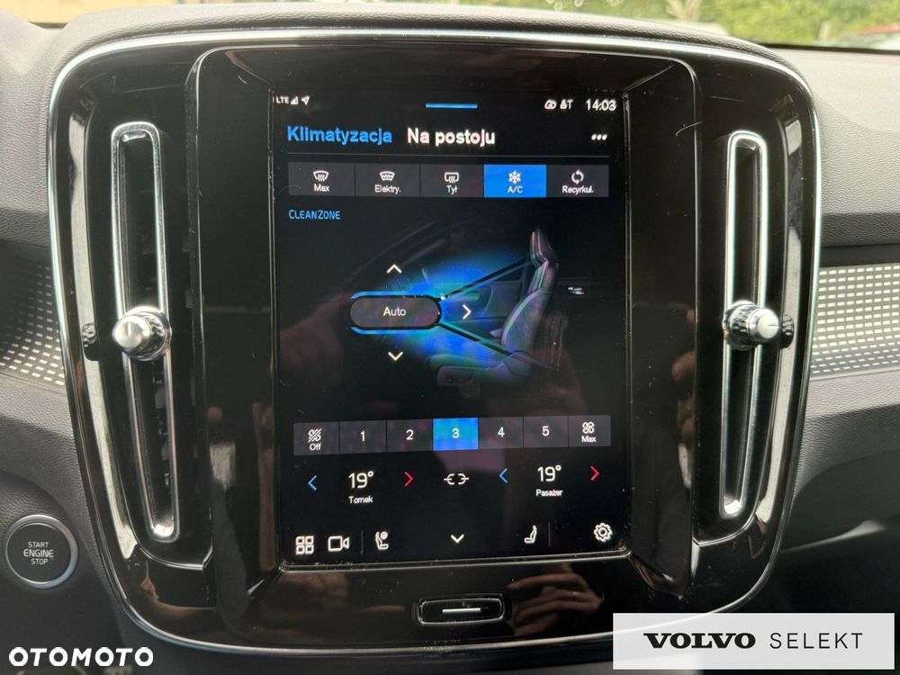 Volvo XC 40 - 28