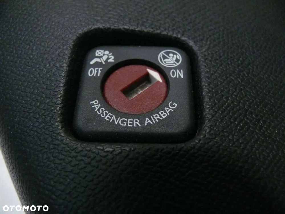 OSŁONA KOLANOWA BOCZNA PRAWA DESKI PEUGEOT 308 II T9 2017 2022 LIFT - 2