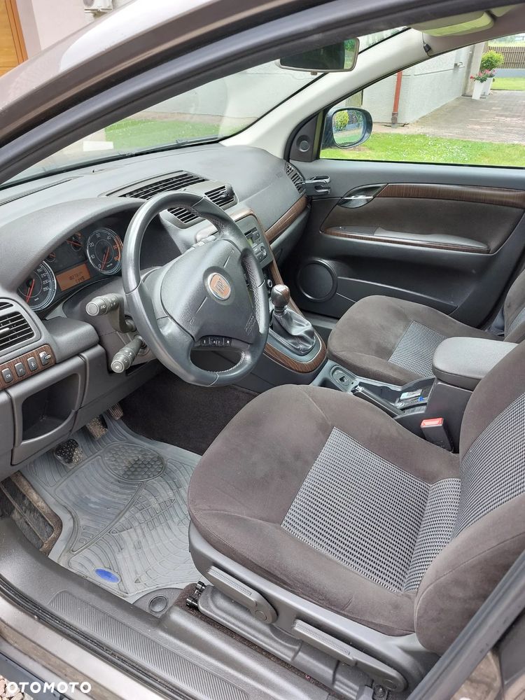 Fiat Croma - 3