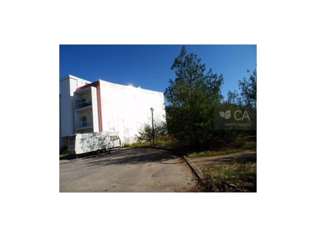 Terreno para construção com 325 m2 - Grande imagem: 2/4