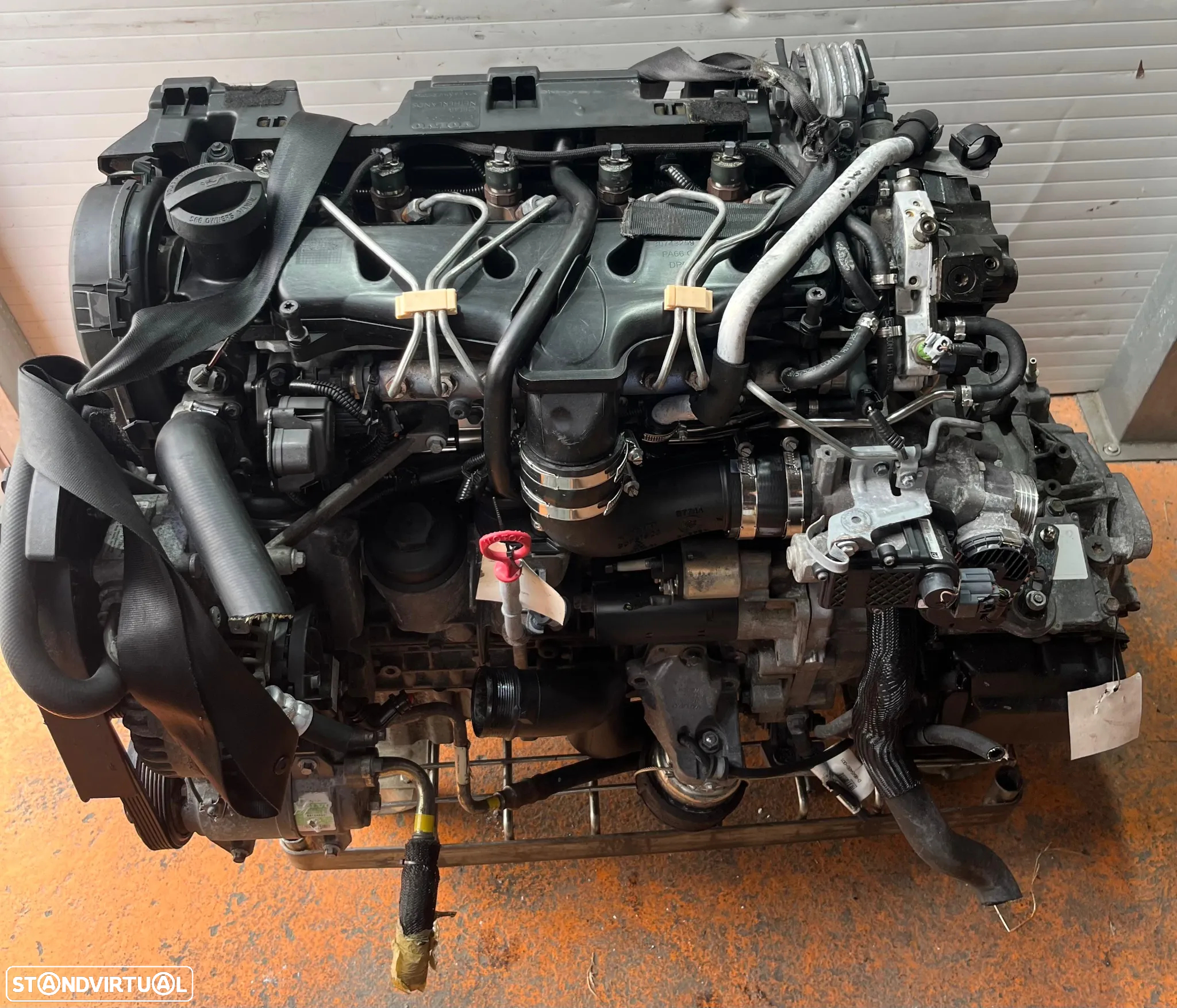 Motor Volvo S60/S80/XC90/V70 2.4D Ref: D5244T - 2