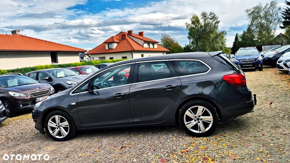 Opel Astra 1.4 Turbo - 23