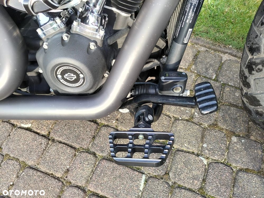 Harley-Davidson Softail Fat Bob - 20