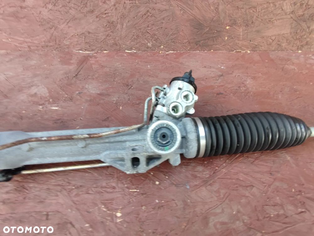 BMW E84 / E90 / E91 / E92 / E93 ORYGINALNA KOMPLETNA MAGLOWNICA / PRZEKŁADNIA KIEROWNICZA DO SILNIKÓW GAMY N52 / N47 / N51 / N53 / N54 / N55 POD NAPĘD 4X4 ( XDRIVE ) EUROPA O NR. 32 10 6 777 473 / 32 10 6 769 075 OEM W BARDZO DOBRYM STANIE - 7