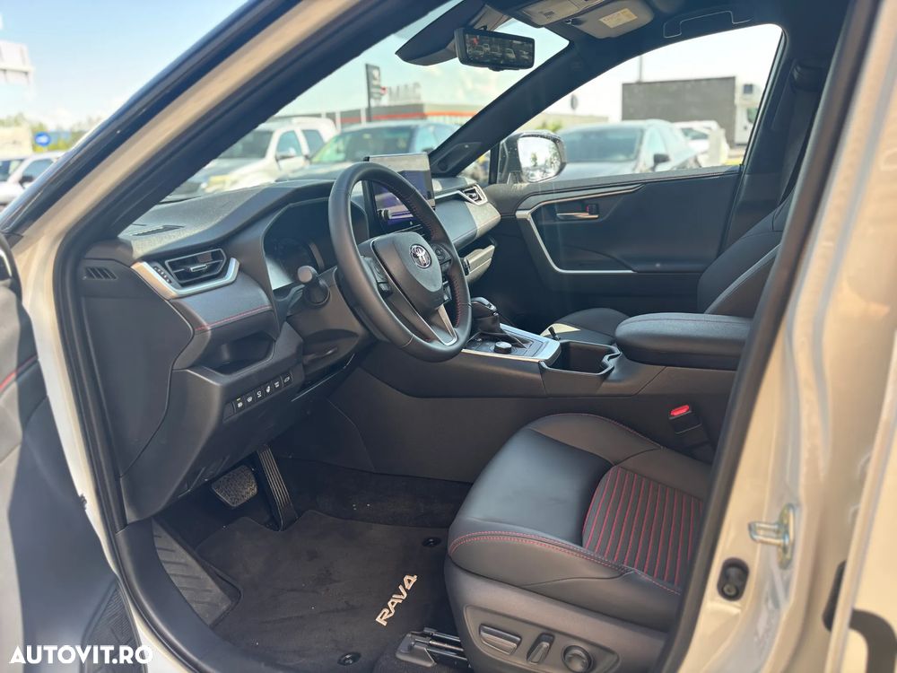 Toyota RAV4 2.5 PHEV VVT-iE 4x4 Style Bi-Tone - 17