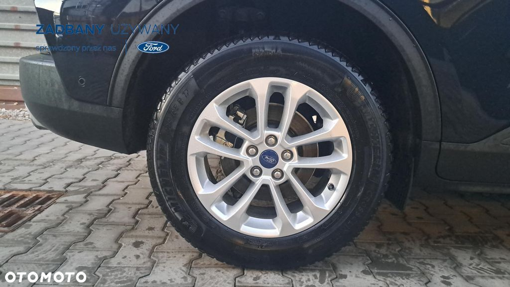 Ford Kuga 2.5 FHEV FWD Titanium - 15