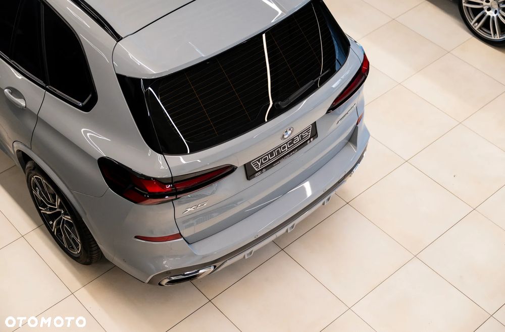 BMW X5 xDrive30d mHEV - 12