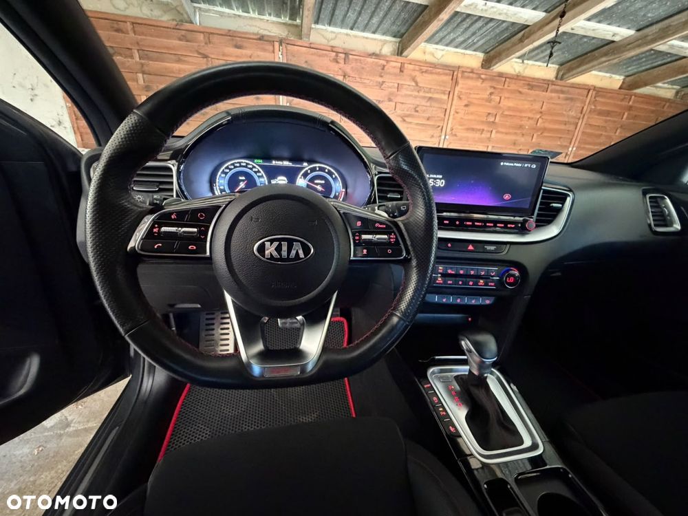 Kia ProCeed 1.6 T-GDI GT DCT - 2