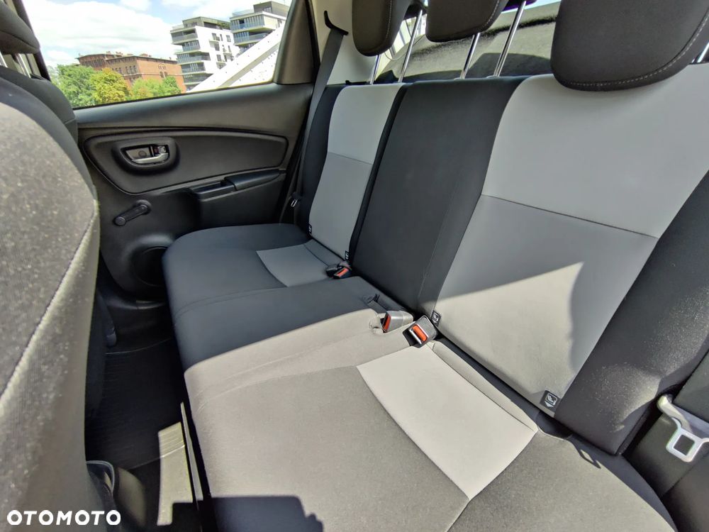 Toyota Yaris Hybrid 100 Premium EU6 - 24