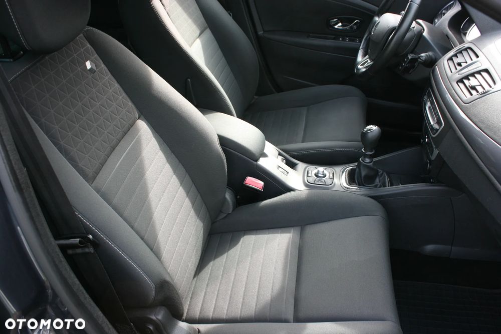 Renault Megane 1.6 16V 110 LIMITED - 32
