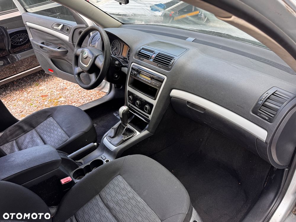 Skoda Octavia 1.9 TDI 4x4 Ambiente - 8