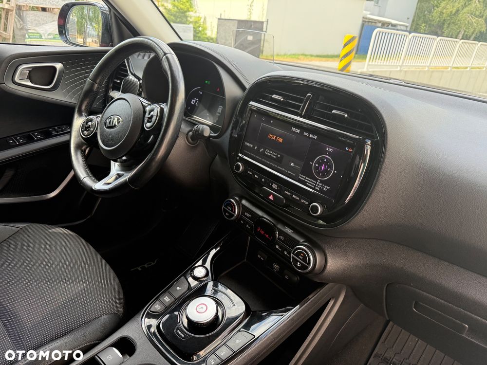 Kia Soul e-Soul 64kWh L - 14