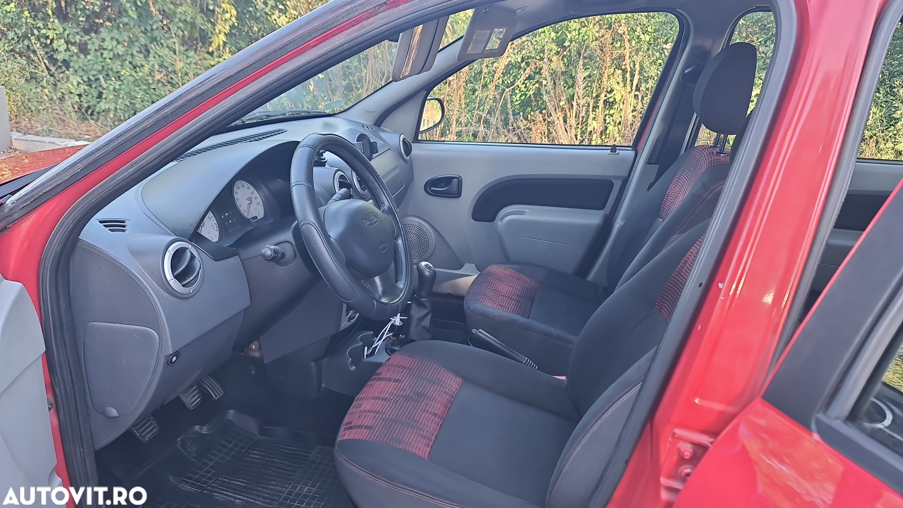 Dacia Logan 1.4 MPI Laureate Plus - 16