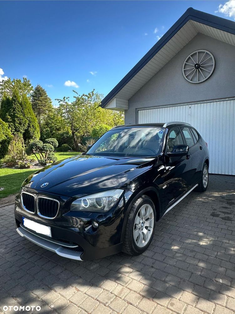 BMW X1 xDrive20d - 11
