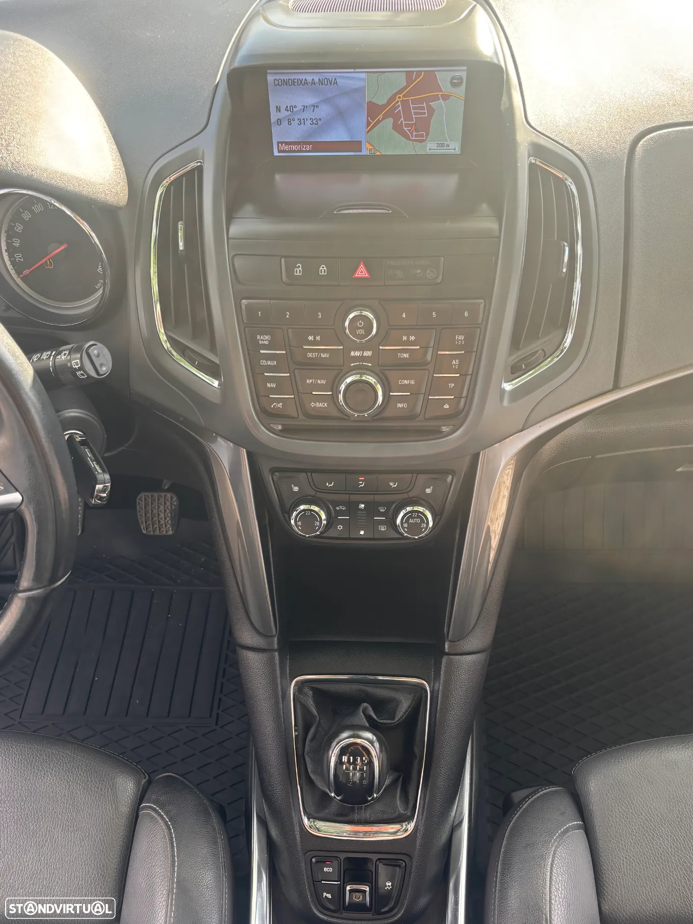 Opel Zafira 1.6 CDTi Executive - 22