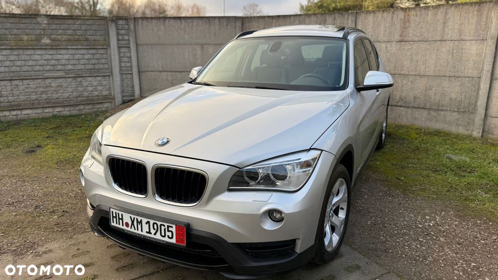 BMW X1 xDrive18d Sport Line - 1
