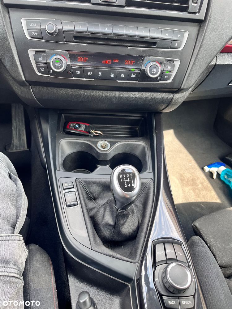 BMW Seria 1 116i Sport Line - 10